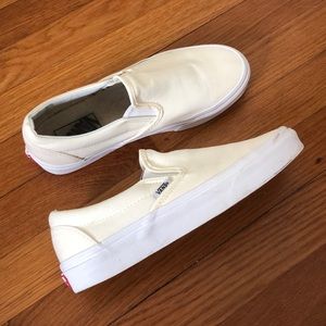 Slip on off white vans